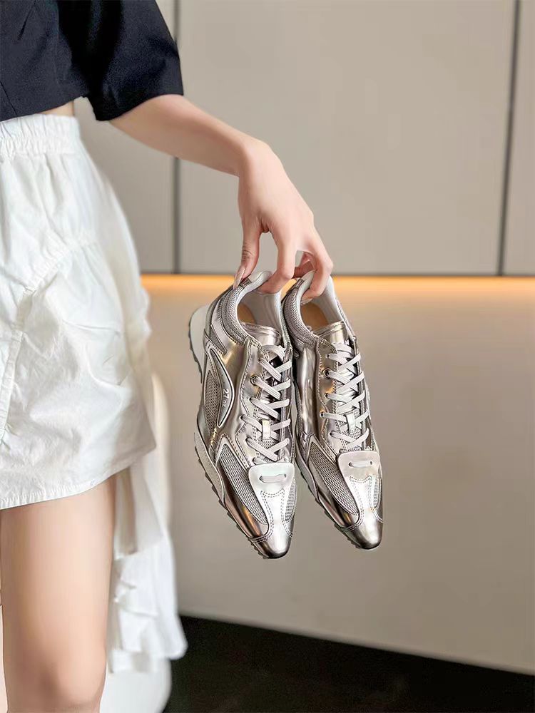 Women Shoes Hong Kong - Модные женские спортивные туфли с острым