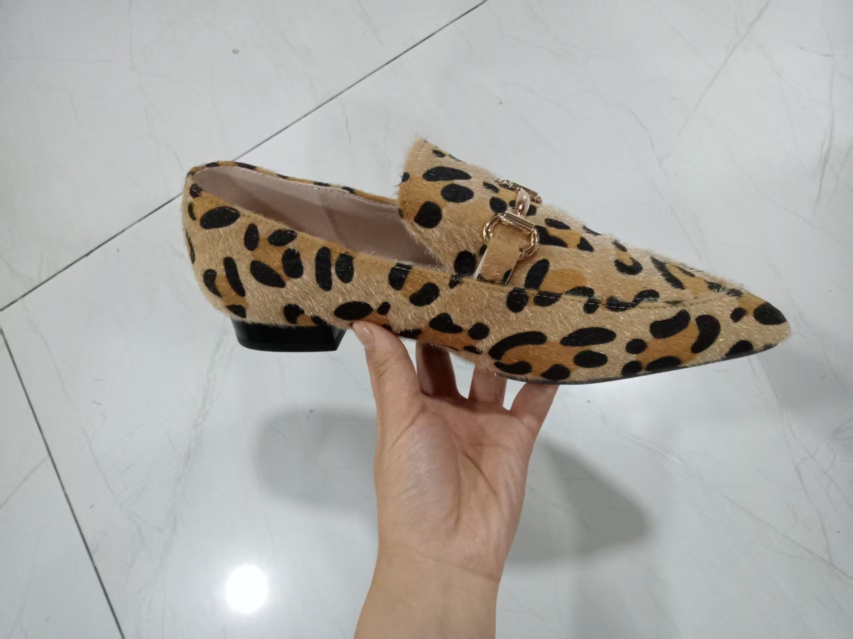 Женские туфли с леопардовым пр – обзор и цена Mule Slip On