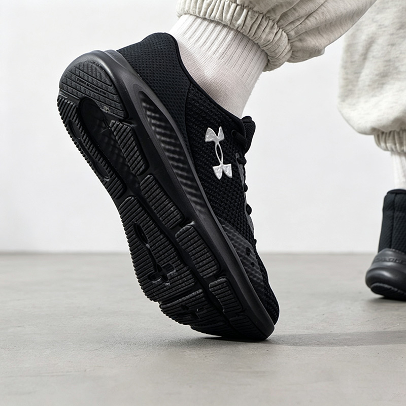 Женская обувь Under Armour, сп – обзор и цена Women Shoes Hong Kong