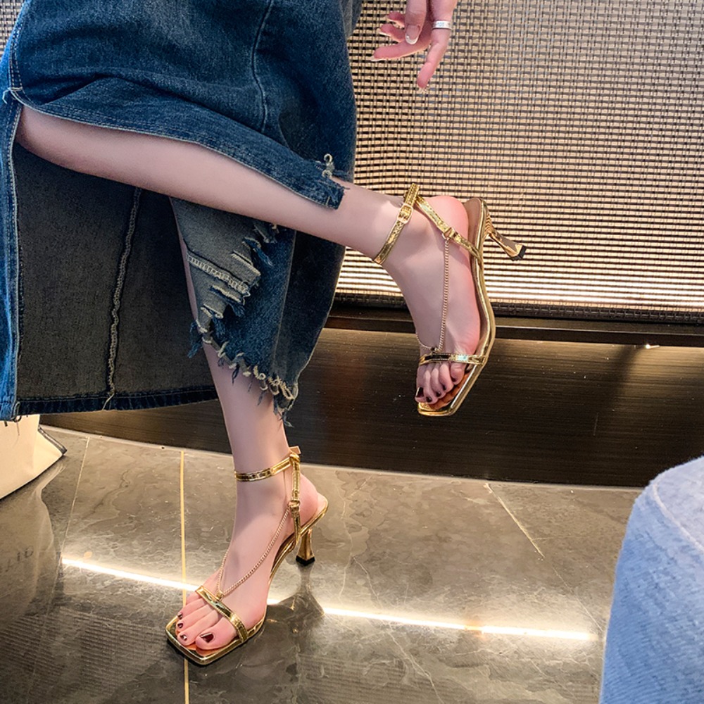 Женские босоножки на высоком к – обзор и цена Gold Chain Sandal